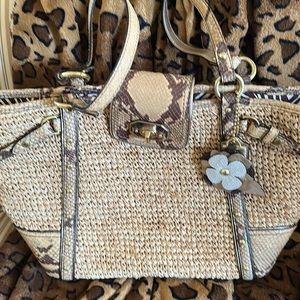 Beautiful couch straw bag with Snakeskin  highlights and gold hardware